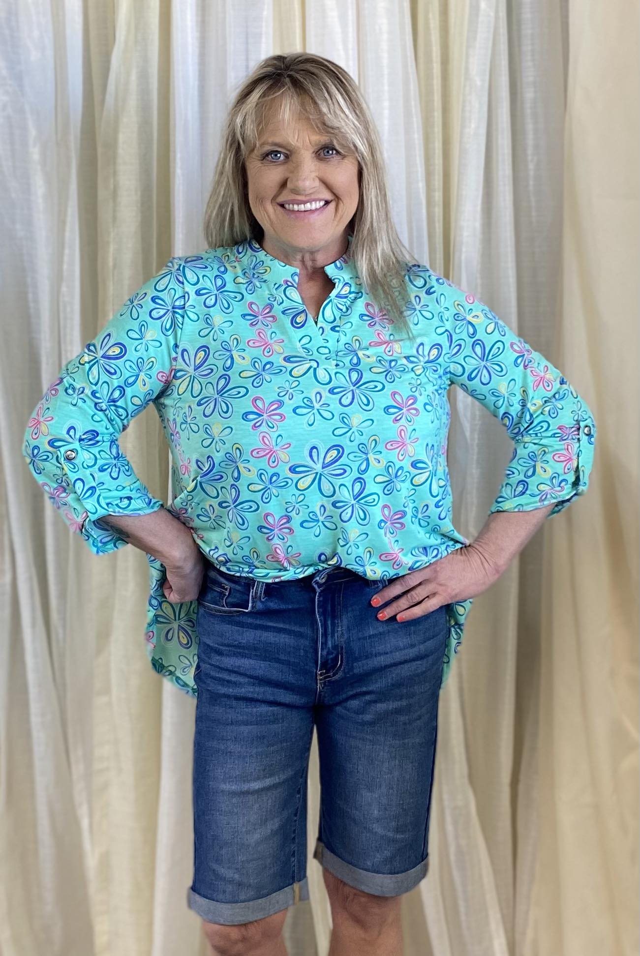 Lizzy- Mint floral Top