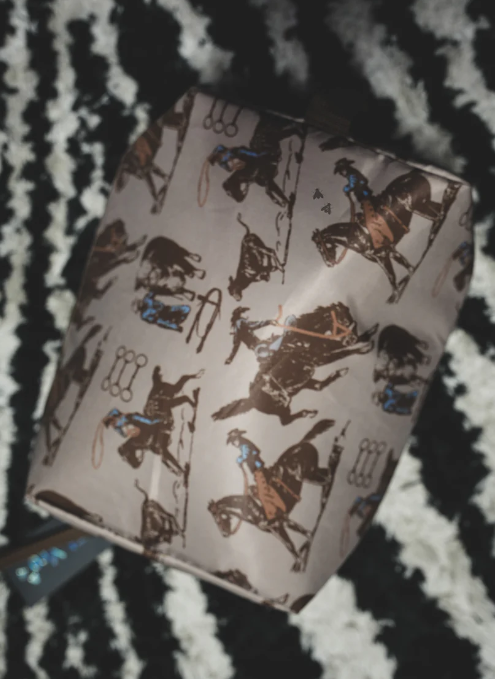 2Fly XL Western Swing Travel Bag