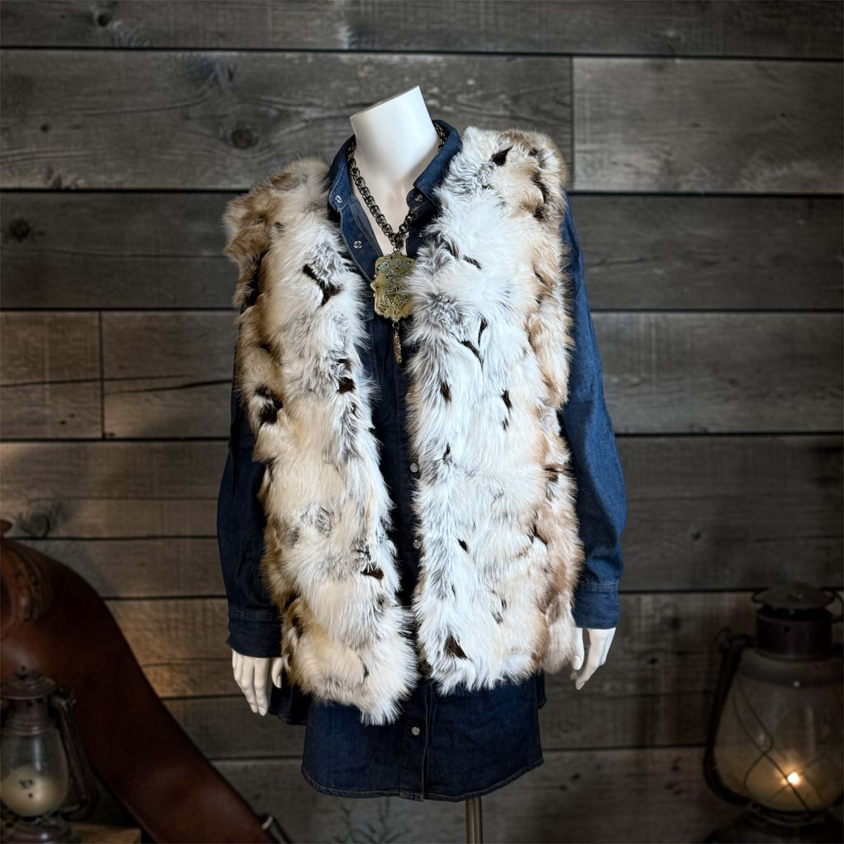 STUNNING L&B Faux Fur Vest