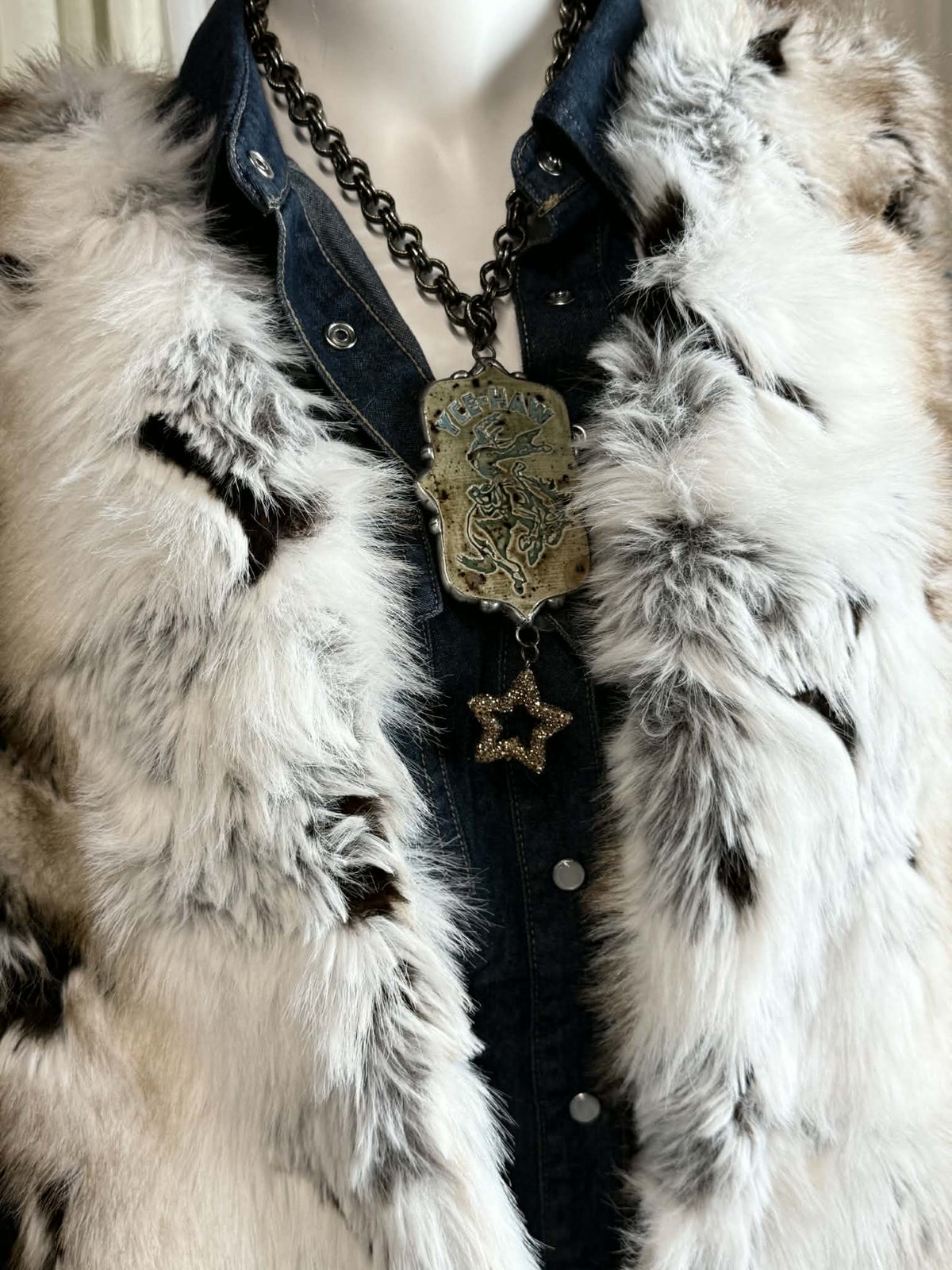 STUNNING L&B Faux Fur Vest