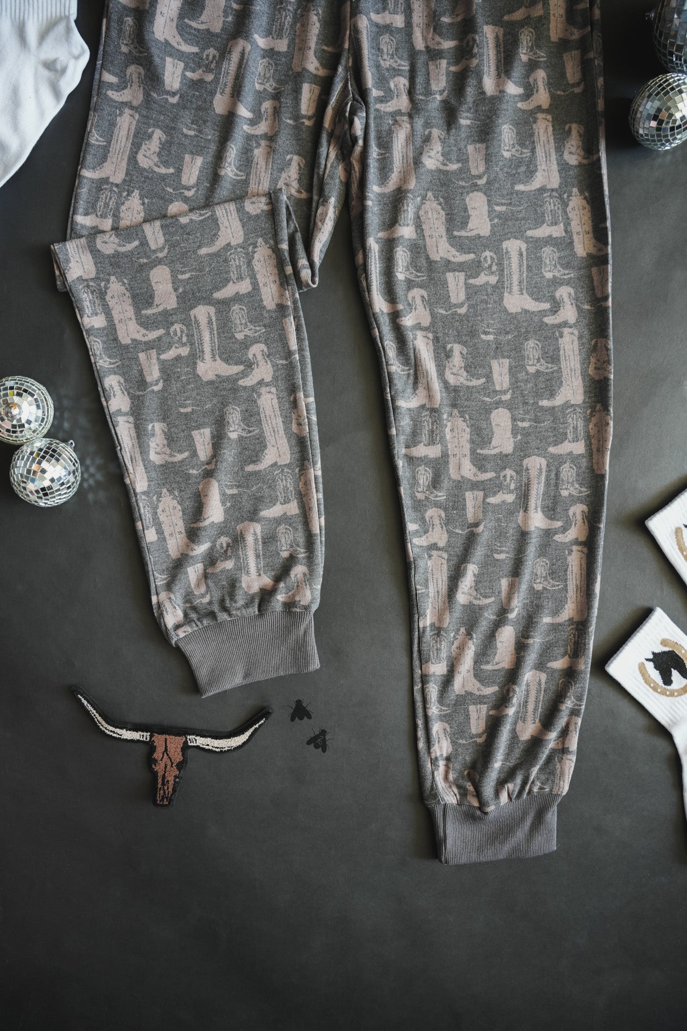 LOUNGY LARIAT JOGGERS *BOOT SCOOT