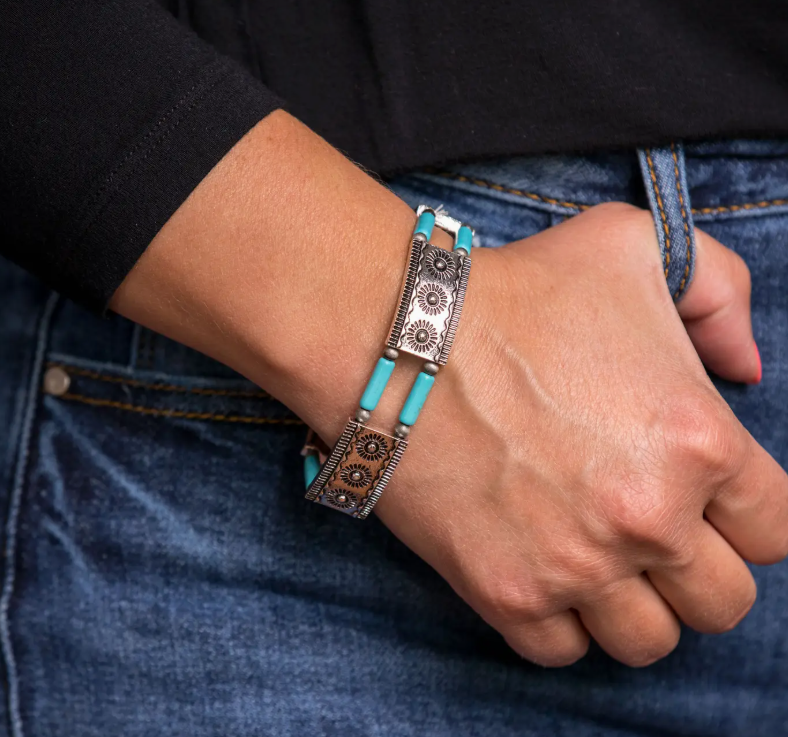 West & Co Silver Sun Stretch Bracelet  B 1403