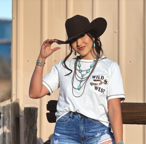 L&B Ivory Wild West Spur Pocket Short Sleeve Top