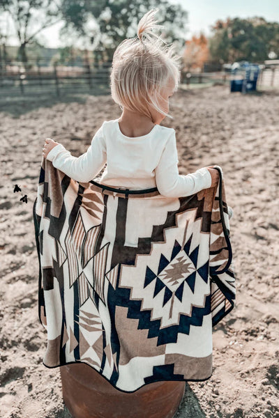 2Fly KIDS Size Plush Western Blanket